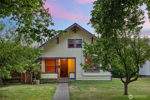 205 N Sprague St, Ellensburg, WA, 98926-3343 | Card Image