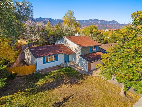 2925 Westcliff Cir, Colorado Springs, CO, 80906-4532 | Card Image