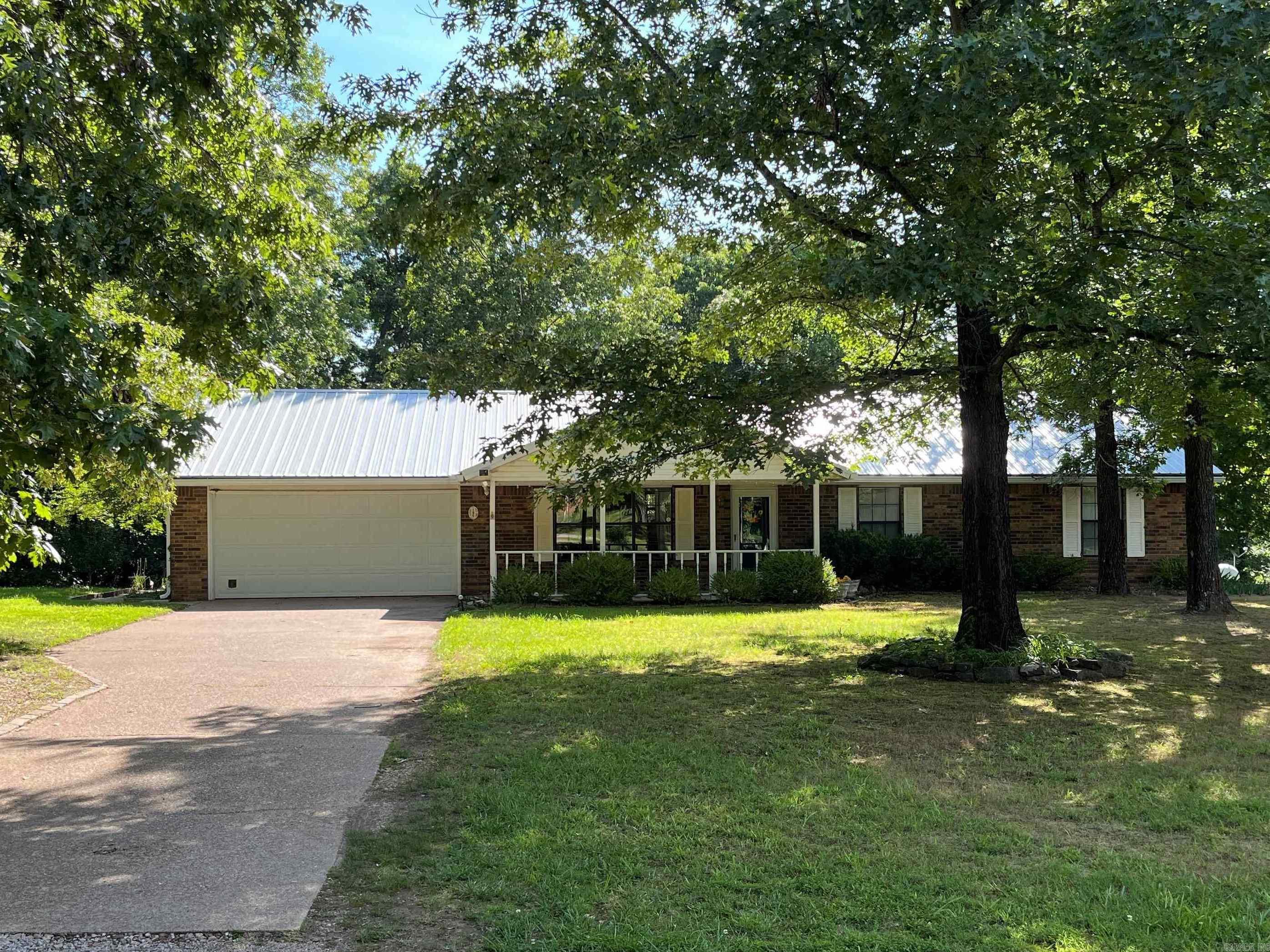 Wilcox Dr, Mountain View, AR 72560