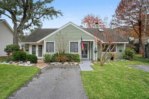 1131 Daffodil Ln, Mount Pleasant, SC, 29464-9005 | Card Image