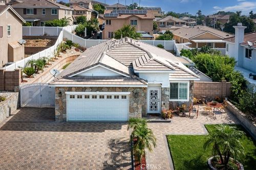 253 Kieswetter St, Colton, CA, 92324-3604 | Card Image