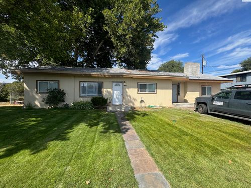 7209 Maclaren Way, Yakima, WA, 98908-1840 | Card Image