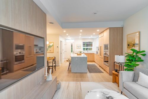 140-2050 Glenaire Dr, North Vancouver, BC, V7P1Y3 | Card Image