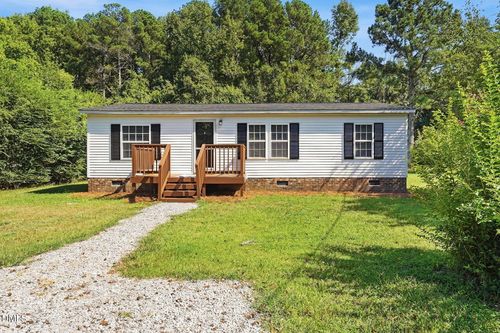 213 Se Railroad St, Whitakers, NC, 27891-7520 | Card Image