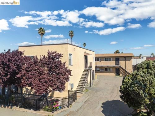 2215 Dover Ave, San Pablo, CA, 94806 | Card Image