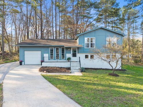 5504 Pear Orchard Cir, Raleigh, NC, 27616-6320 | Card Image