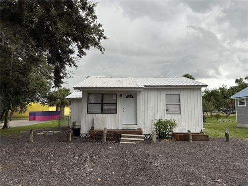 101 S Rogers Ave, Arcadia, FL, 34266-4841 | Card Image
