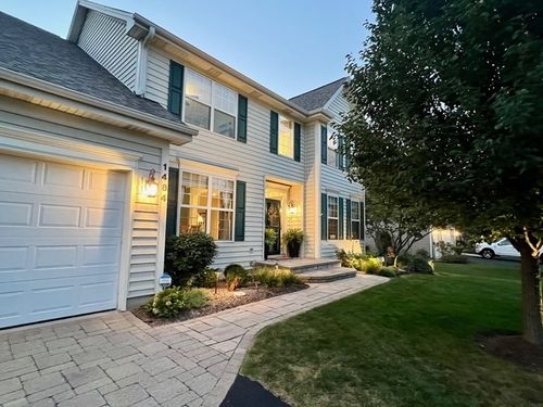 1484 Rolling Hills Dr, Crystal Lake, IL, 60014-2962 | Card Image
