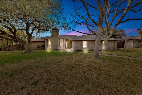 6326 Oakleaf Rd, Dallas, TX, 75248-3932 | Card Image