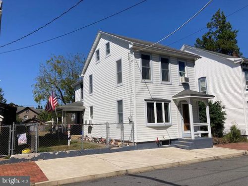 220 Washington St, AUBURN, PA, 17922-2405 | Card Image