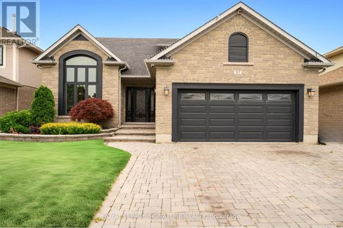 37 Riviera Ridge, Hamilton (Winona Park), ON, L8E5E6 | Card Image
