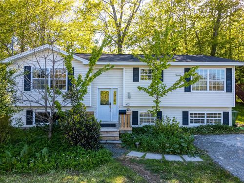 102 River Lane, Bedford, NS, B4A4J5 | Card Image