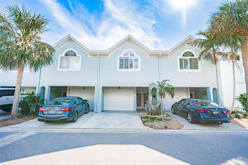 657 Garland Cir, INDIAN ROCKS BEACH, FL, 33785-2642 | Card Image