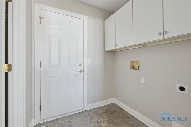 7352 Manatee Ct, House other with 2 bedrooms, 2 bathrooms and 2 parking in Maumee OH | Image 26