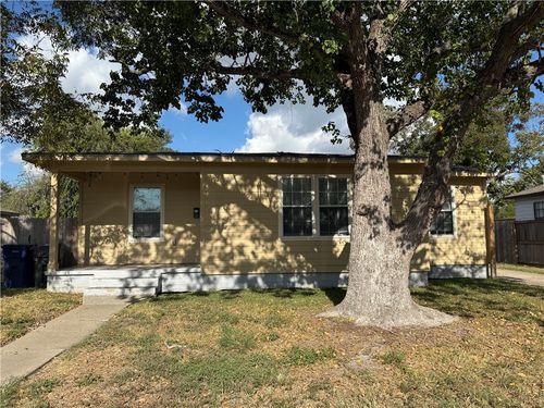 1225 Maryland Dr, Corpus Christi, TX, 78404-3731 | Card Image