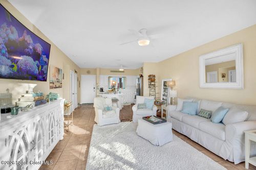 306-5010 Harmony Cir, Vero Beach, FL, 32967-7205 | Card Image