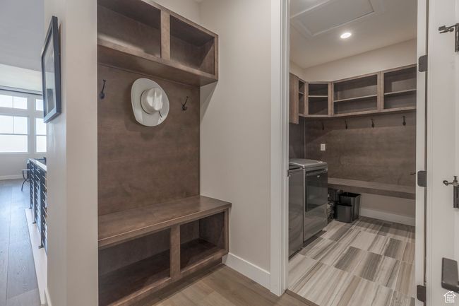 442 E Overlook Loop, Townhouse with 4 bedrooms, 5 bathrooms and 2 parking in Hideout UT | Image 17