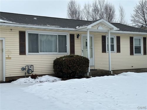 5 Summit St, Cortland, NY, 13045-1632 | Card Image