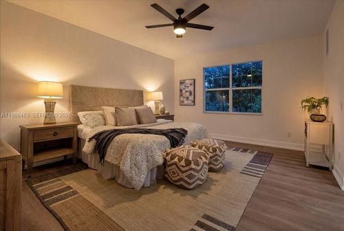 4412 Sw 101st Dr, GAINESVILLE, FL, 32608-7132 | Card Image