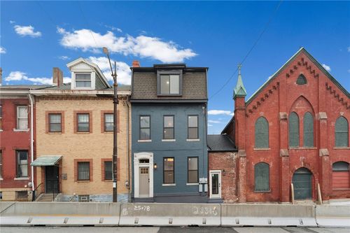 2035 Forbes Ave, Pittsburgh, PA, 15219-5804 | Card Image