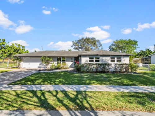 9361 Sw 102nd Ct, Miami, FL, 33176-1603 | Card Image