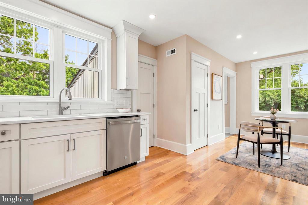 Residential in AMBLER 2