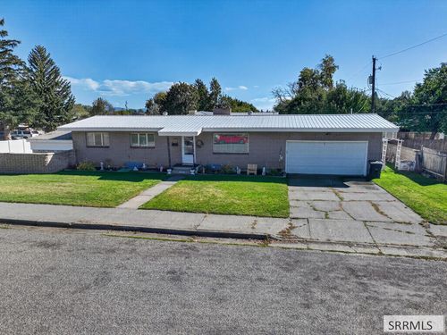 1260 10th St, Idaho Falls, ID, 83404-5155 | Card Image