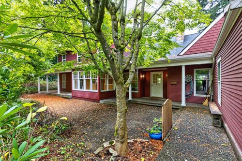 2555 128 St, Surrey, BC, V4A3W4 | Card Image