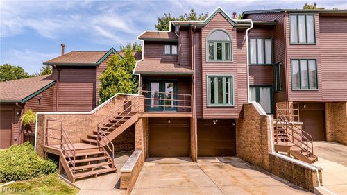 177 Pheasant Run, Mayfield Heights, OH, 44124-4175 | Card Image