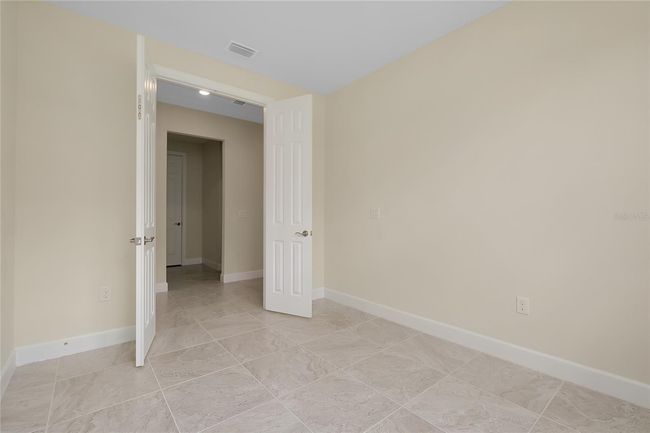 DEN | Image 49