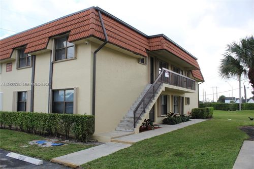 201-10016 Nw 4th St, Pembroke Pines, FL, 33024-6154 | Card Image