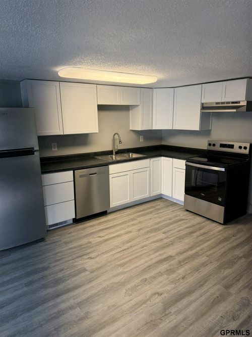 1-914 Chicago Avenue, Plattsmouth, NE, 68048 | Card Image