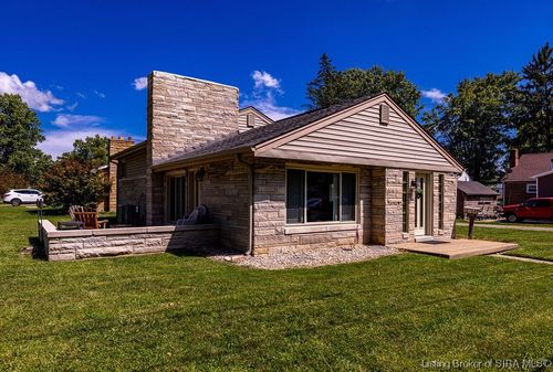 704 Ludlow St, Lawrenceburg, IN, 47025 | Card Image