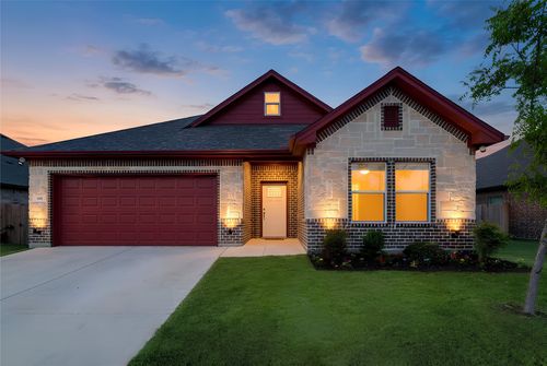 405 Titus Dr, Springtown, TX, 76082-2339 | Card Image