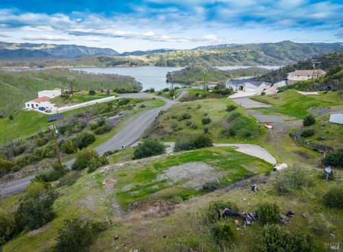 253 Mulford Drive, Napa, CA, 94558 | Card Image