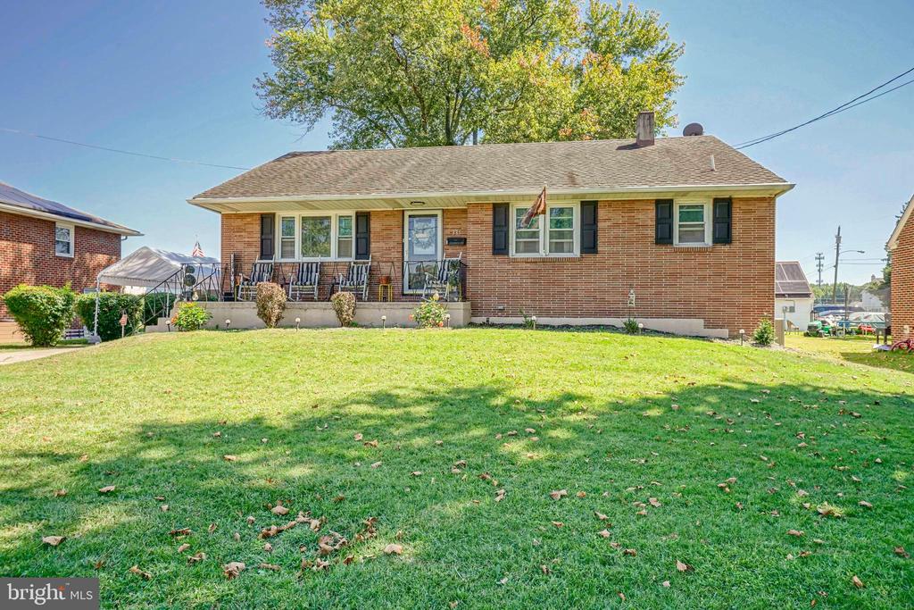 Broad St, Penns Grove, NJ 08069