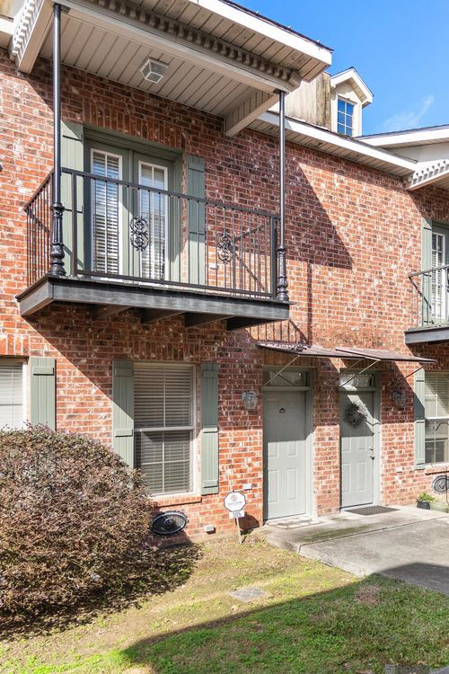 305-10600 Lakes Blvd, Baton Rouge, LA, 70810-7401 | Card Image