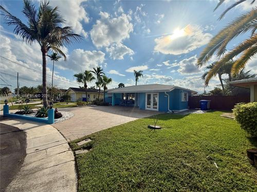 201 Se 3rd Ave, Pompano Beach, FL, 33060-7122 | Card Image