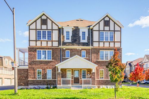 38 Bluegill Cres, Whitby, ON, L1P0E4 | Card Image