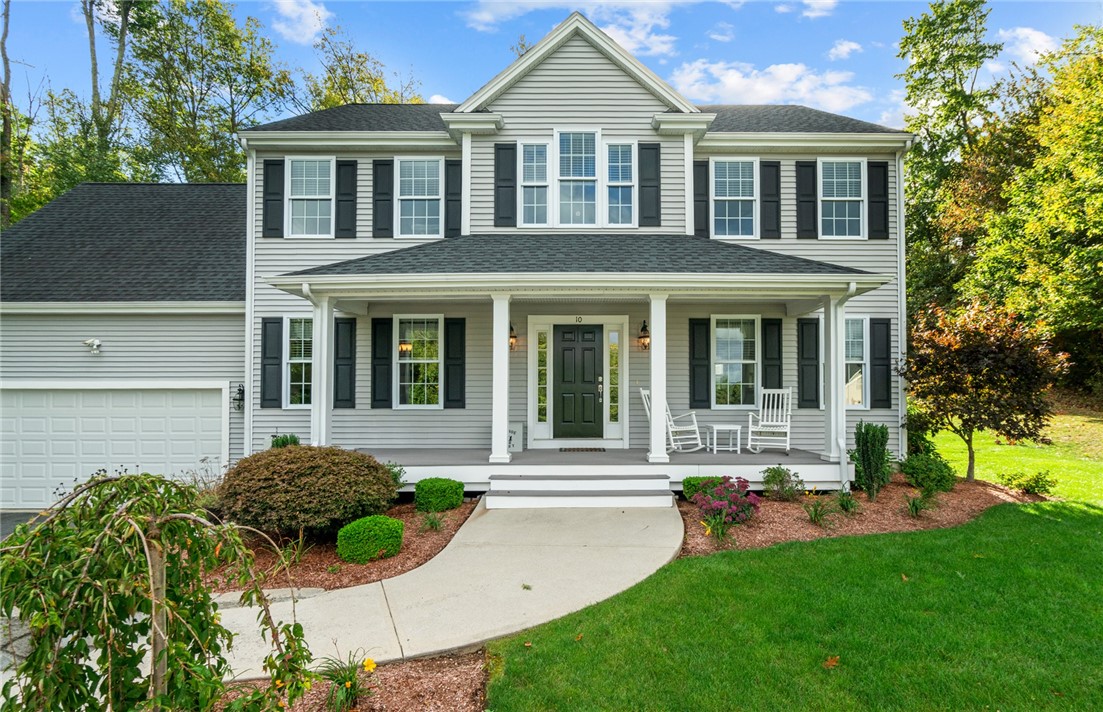 Corys Ln, Cumberland, RI 02864
