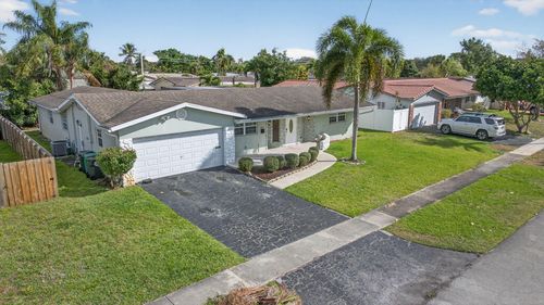 4451 Nw 7th St, Coconut Creek, FL, 33066-1551 | Card Image