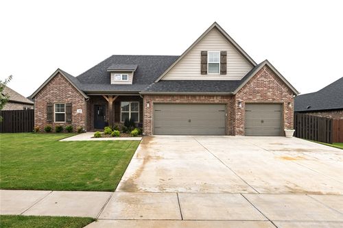 310 Tartaglia Ave, Tontitown, AR, 72762-3072 | Card Image