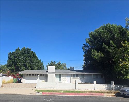 12182 Bradford Pl, Granada Hills, CA, 91344-2321 | Card Image