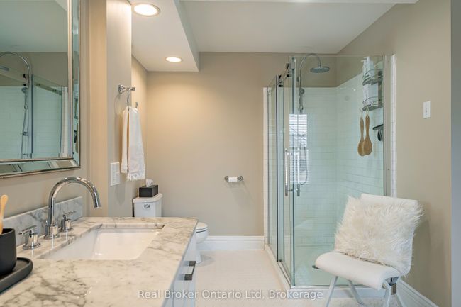 233 4 Th St E, House other with 3 bedrooms, 3 bathrooms and 4 parking in Owen Sound ON | Image 28