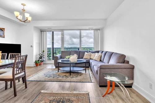 1609a-9608 Yonge St, Richmond Hill, ON, L4C0X4 | Card Image