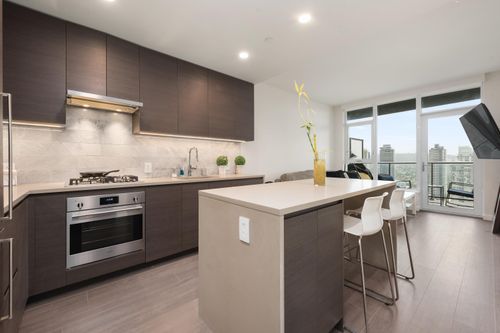 5303-2108 Gilmore Ave, Burnaby, BC, V5C0N8 | Card Image