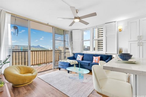 704-2754 Kuilei St, Honolulu, HI, 96826-3437 | Card Image