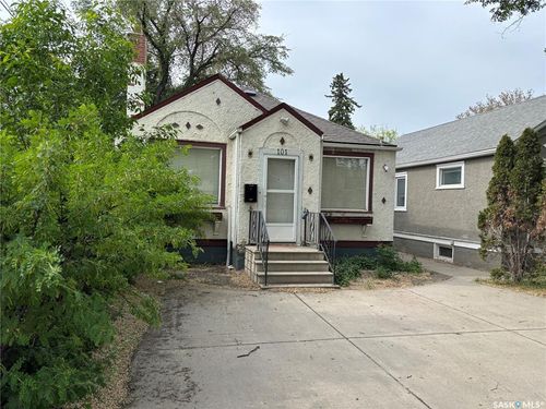 101 32nd St W, Saskatoon, SK, S7L0S2 | Card Image