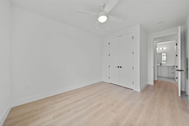 UNIT-426 - 1701 Simond Ave, Condo with 2 bedrooms, 2 bathrooms and 2 parking in Austin TX | Image 18