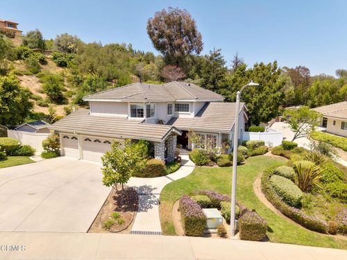 2048 Sierra Mesa Dr, Camarillo, CA, 93010-9241 | Card Image